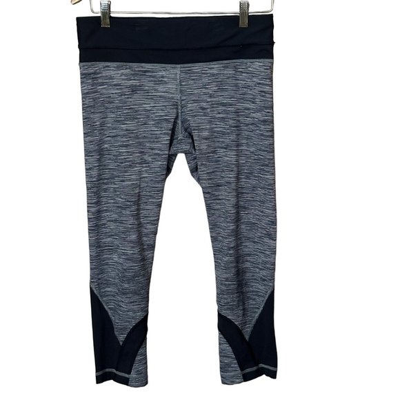 Lululemon Pants - Size 8 - Inspire Crop II Wee Are From Space - Black Slate - Picture 2 of 12